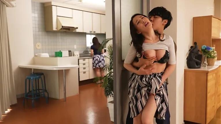 sex giả làm sex toy Anh Ông chồng nện khỏe giúp em dâu thiếu thốn sung sướng